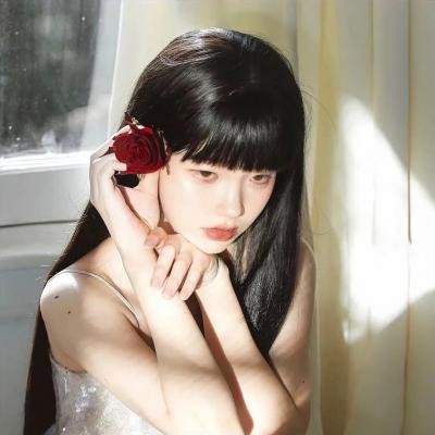 50英尺高的女人